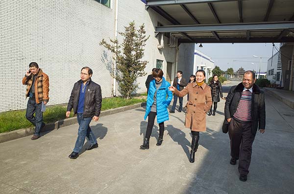 中國(guó)最早專業(yè)生產(chǎn)膠囊制劑企業(yè)|鹽酸二甲雙胍片 中國(guó)最早專業(yè)生產(chǎn)膠囊制劑企業(yè)|鹽酸二甲雙胍片